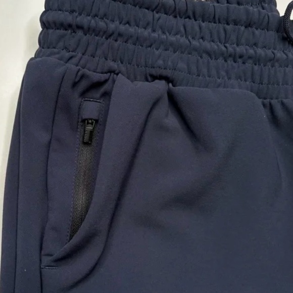 Athleta Metropolis Straight Leg Navy Pant Women’s Size 8 Ankle Zip Stretch - Picture 3 of 6